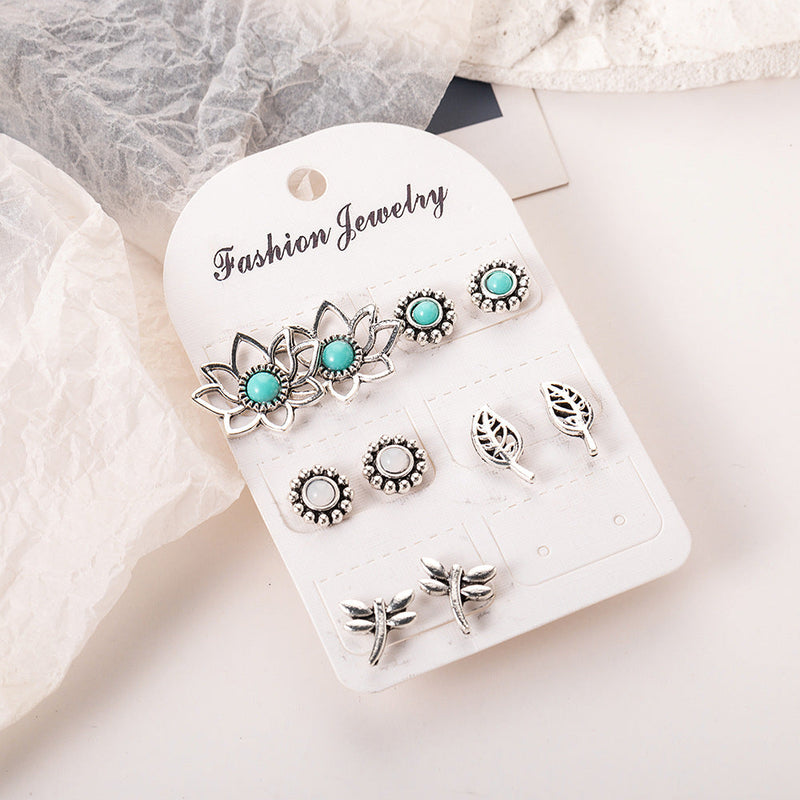 Beautiful Set with Unique Style