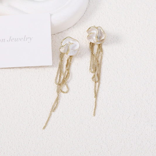 Beautiful Earring with Unique Style