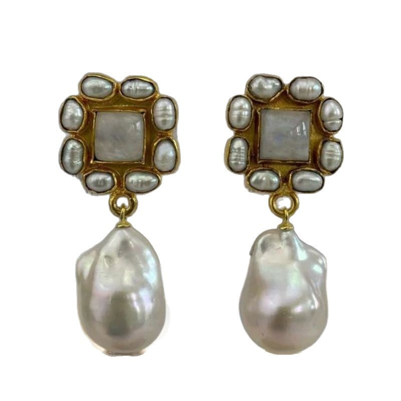 Romantic Pearl Earring for Special Moments