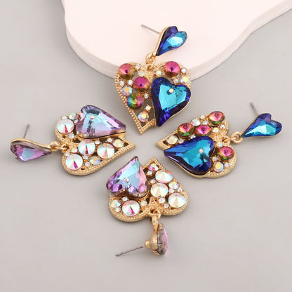 Charming Earring for Any Occasion
