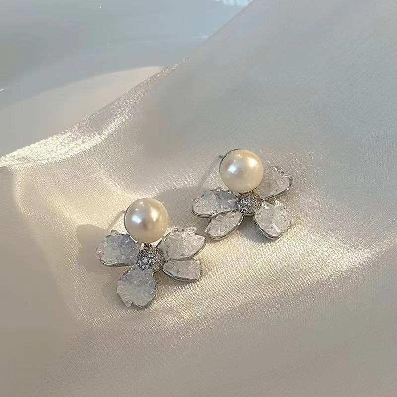 Vintage Handmade Pearl Earring