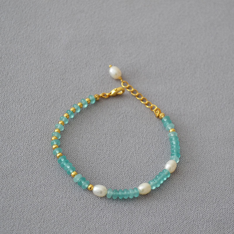 Romantic Pearl Necklace for Special Moments