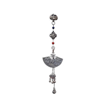 Charming Silver Pendant for Any Occasion
