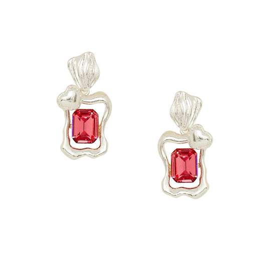 Classic Earring with Timeless Appeal
