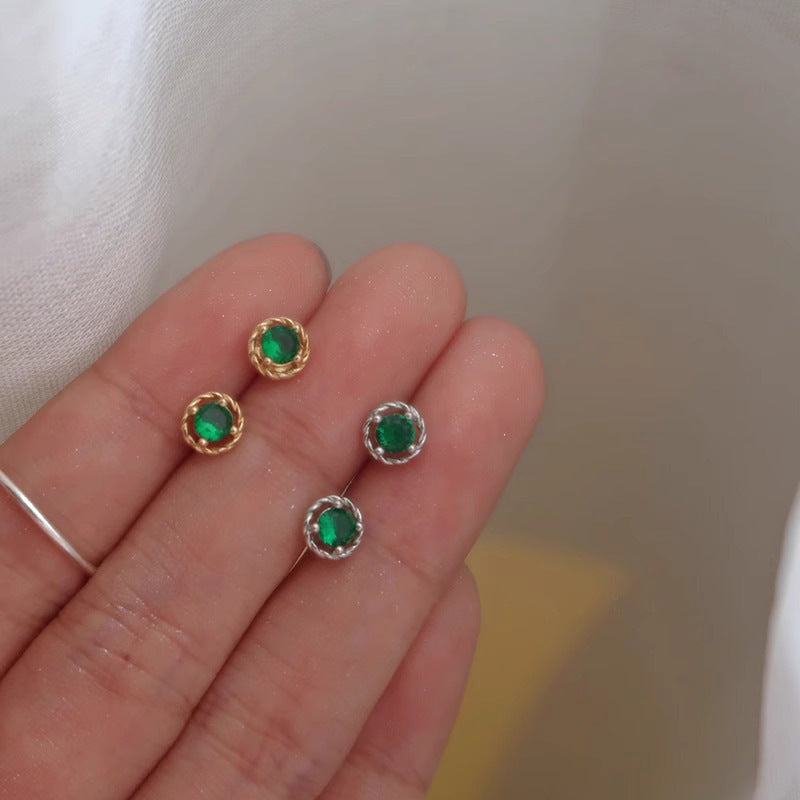 Classic Earring with Timeless Appeal