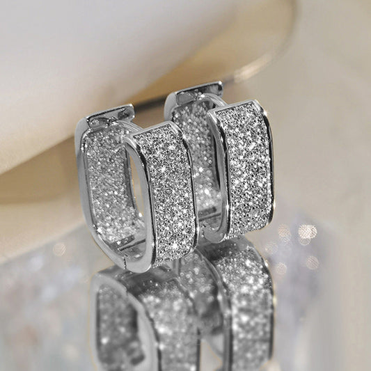 Classic Earring with Timeless Appeal