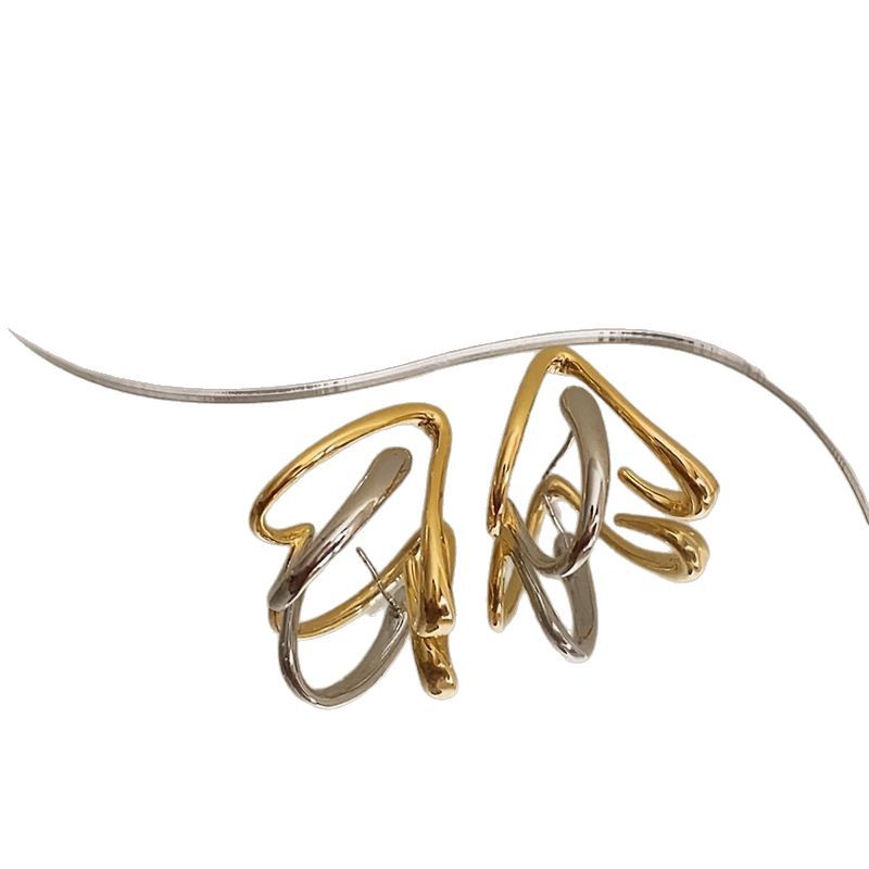 Elegant Earring for Every Occasion
