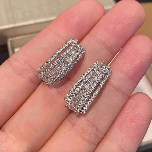 Elegant Earring for Every Occasion