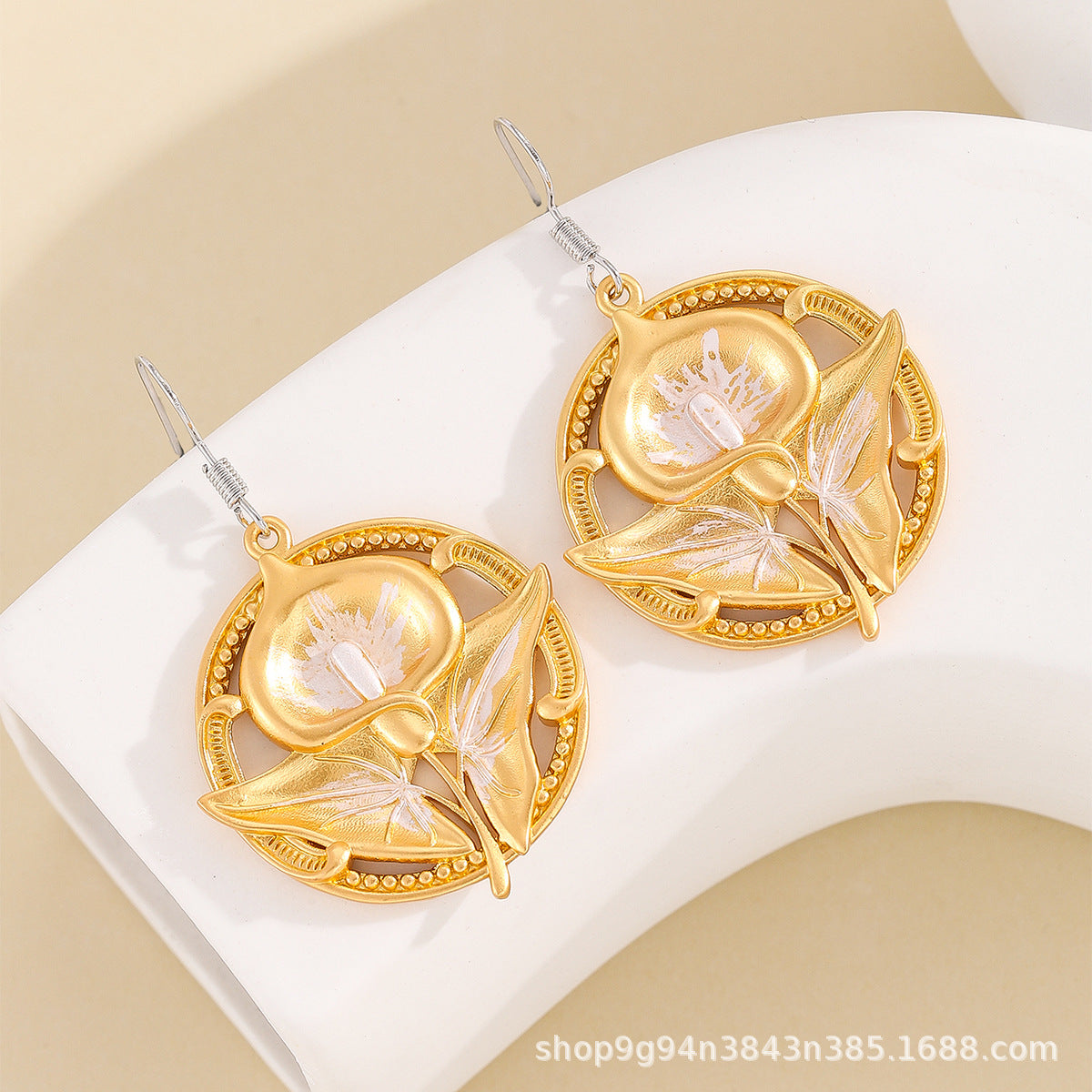 Beautiful Earring with Unique Style