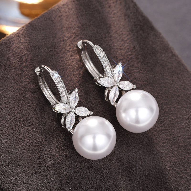 Delicate Artisan Pearl Earring