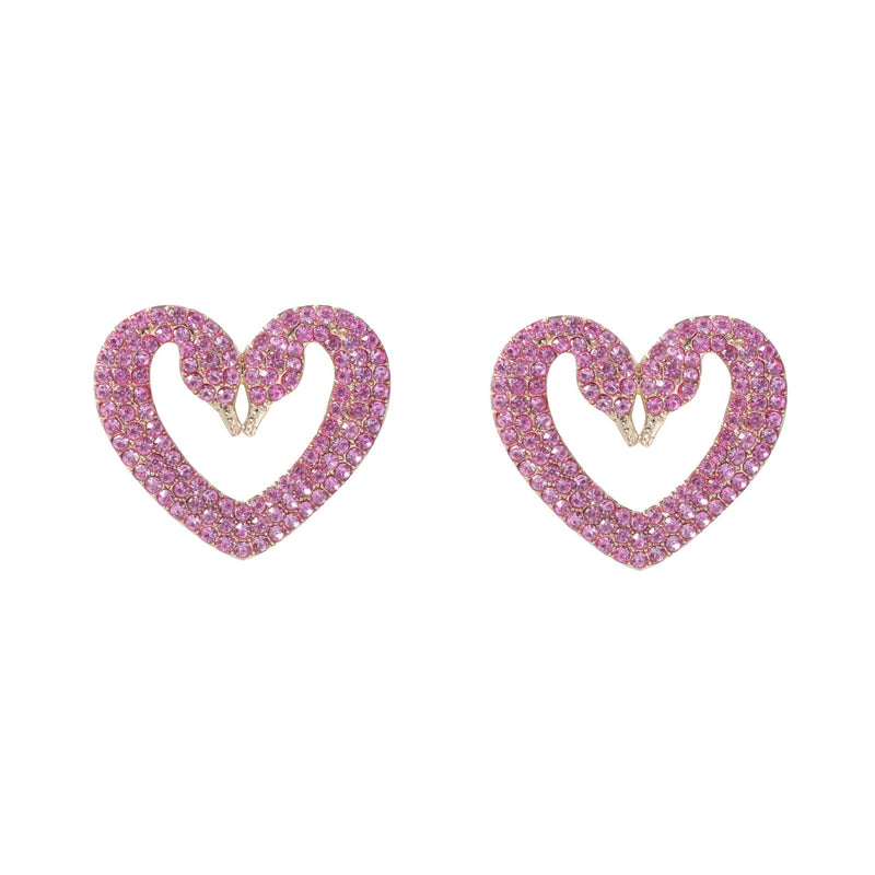 Classic Pearl Earring with Timeless Appeal