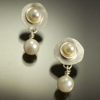 Beautiful Pearl Earring with Unique Style