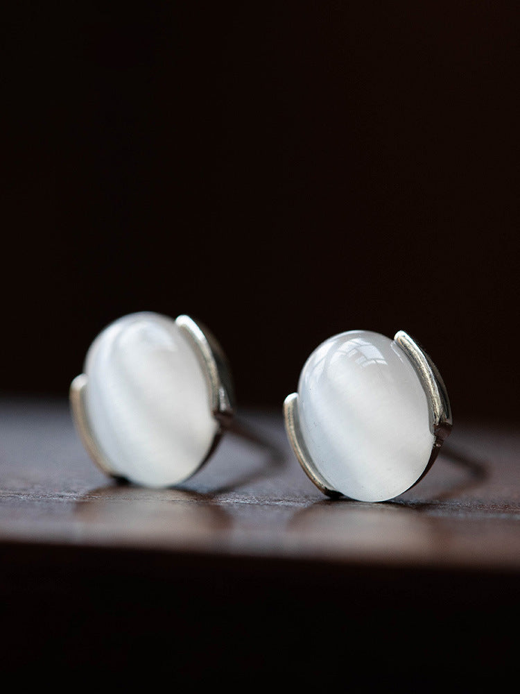 Elegant Silver Earring for Every Occasion