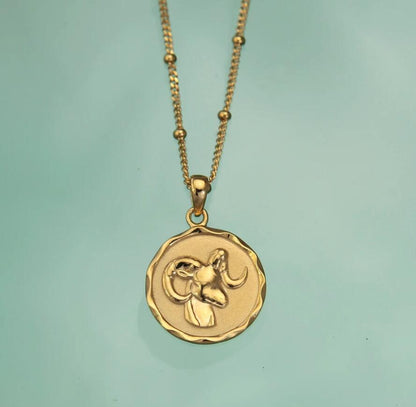 Beautiful Gold Necklace with Unique Style