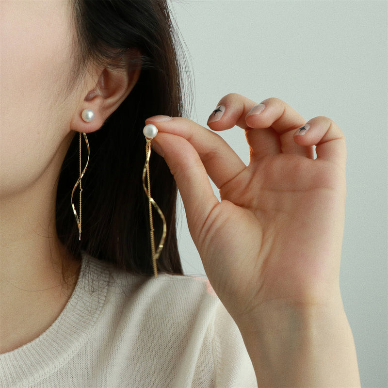 Stunning Pearl Earring for Daily Wear
