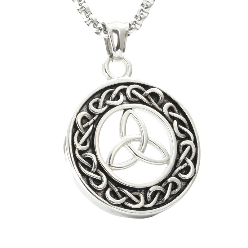 Stunning Necklace for Daily Wear