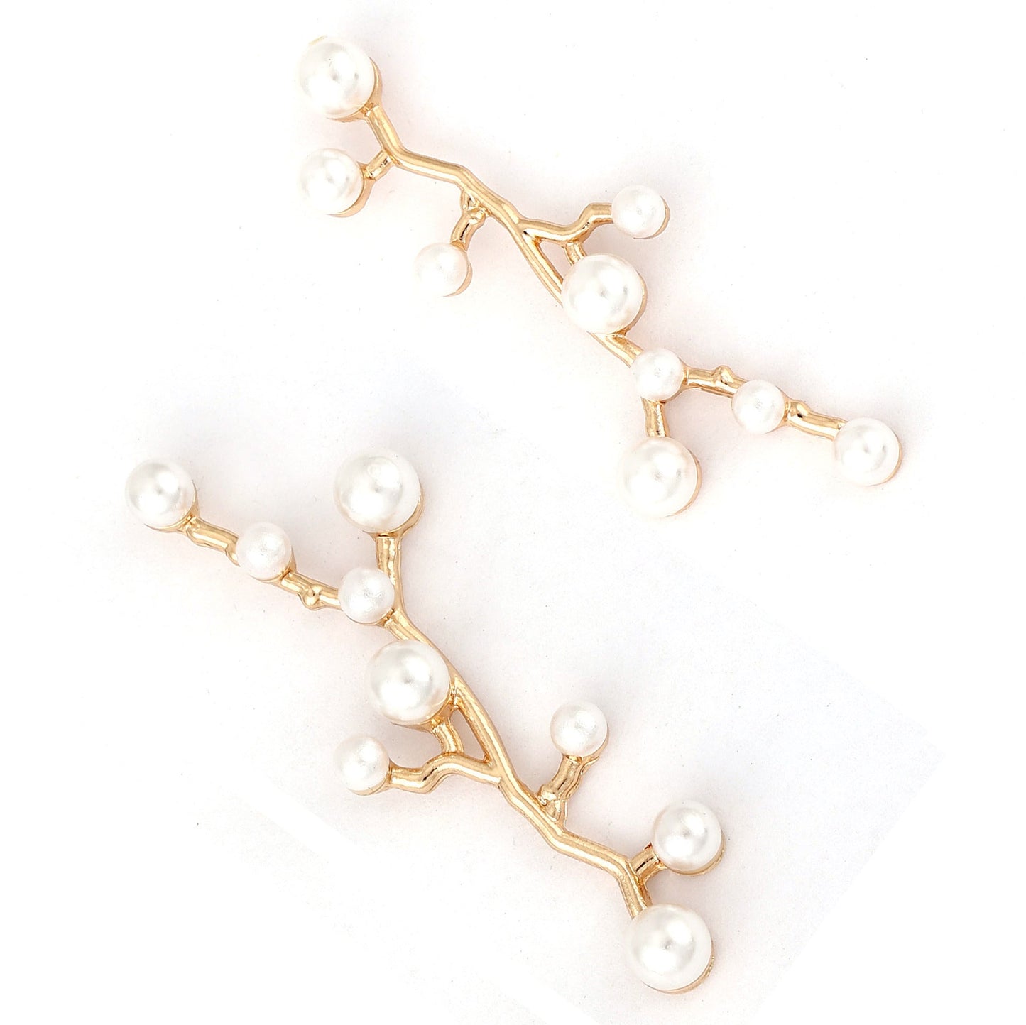 Charming Pearl Earring for Any Occasion