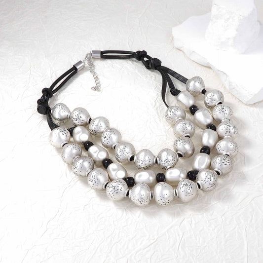 Stunning Gold Necklace for Daily Wear