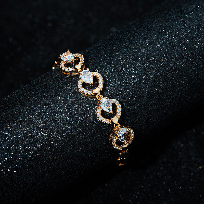 Charming Bracelet for Any Occasion