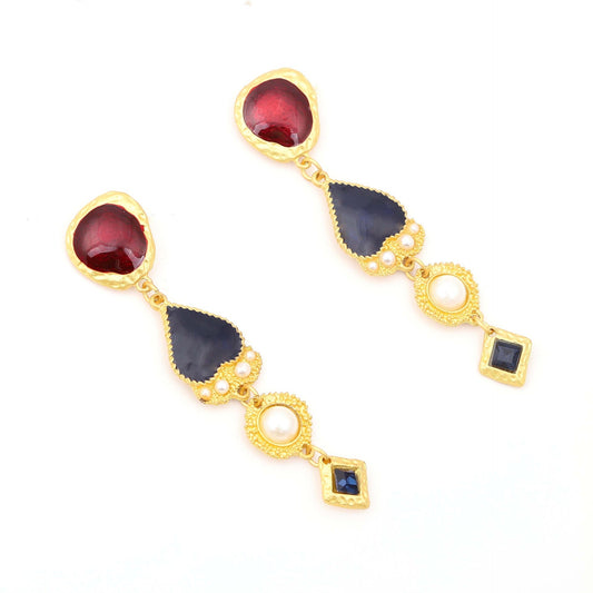 Charming Earring for Any Occasion