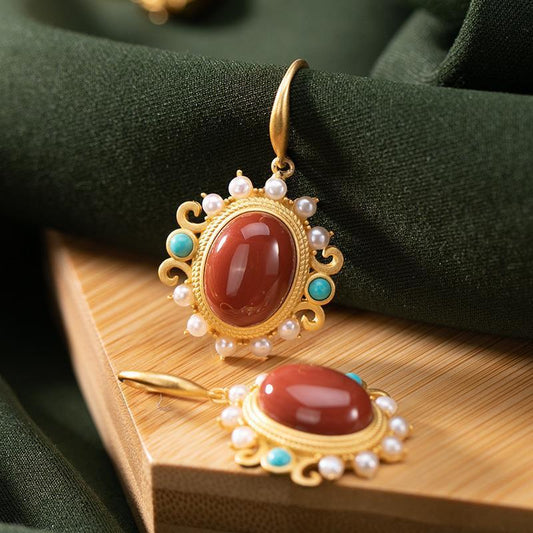 Beautiful Silver Earring with Unique Style