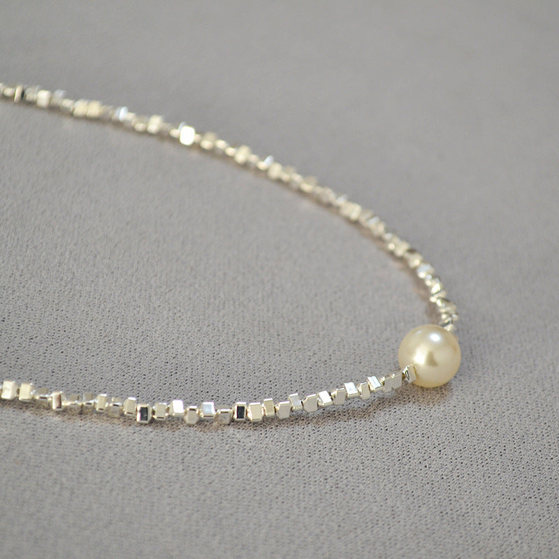 Romantic Silver Necklace for Special Moments