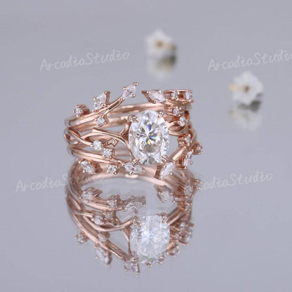 Beautiful Gold Ring with Unique Style