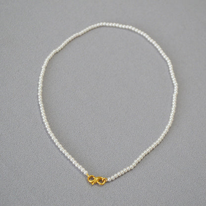 Classic Pearl Necklace with Timeless Appeal