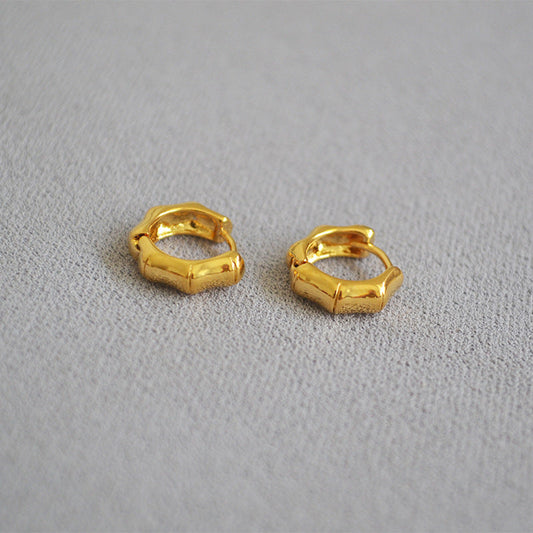 Vintage Handmade Gold Earring