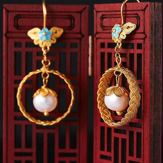 Delicate Artisan Gold Earring