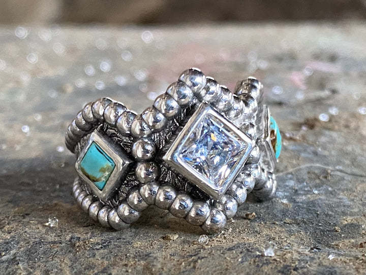 Elegant Silver Ring for Every Occasion