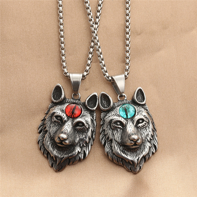 Charming Pendant for Any Occasion