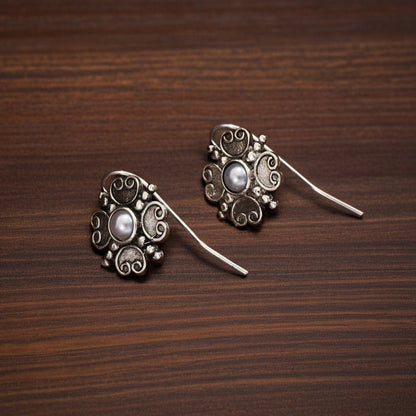 Vintage Handmade Pearl Earring