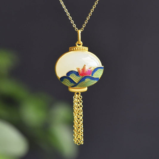 Elegant Silver Necklace for Every Occasion
