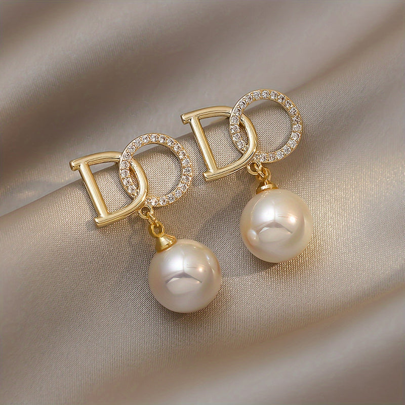 Romantic Pearl Earring for Special Moments