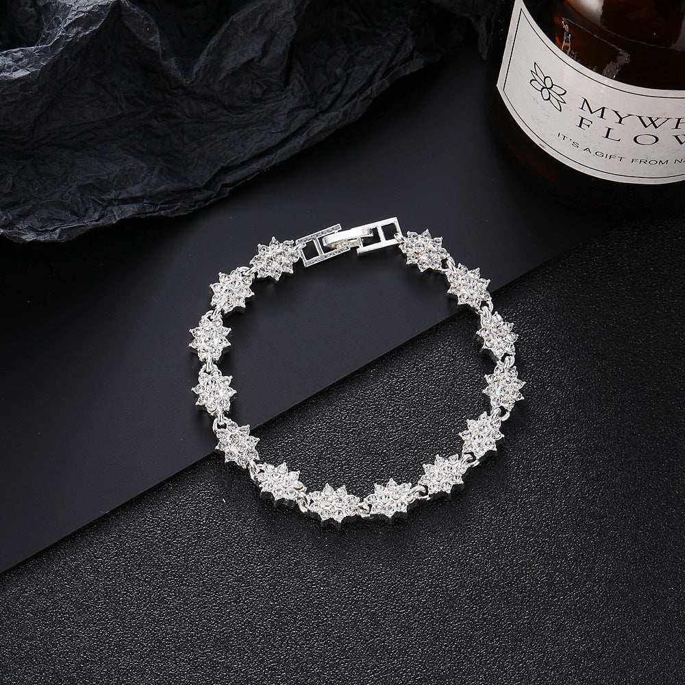Beautiful Bracelet with Unique Style