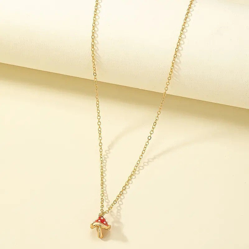 Beautiful Gold Necklace with Unique Style