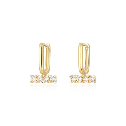 Charming Earring for Any Occasion