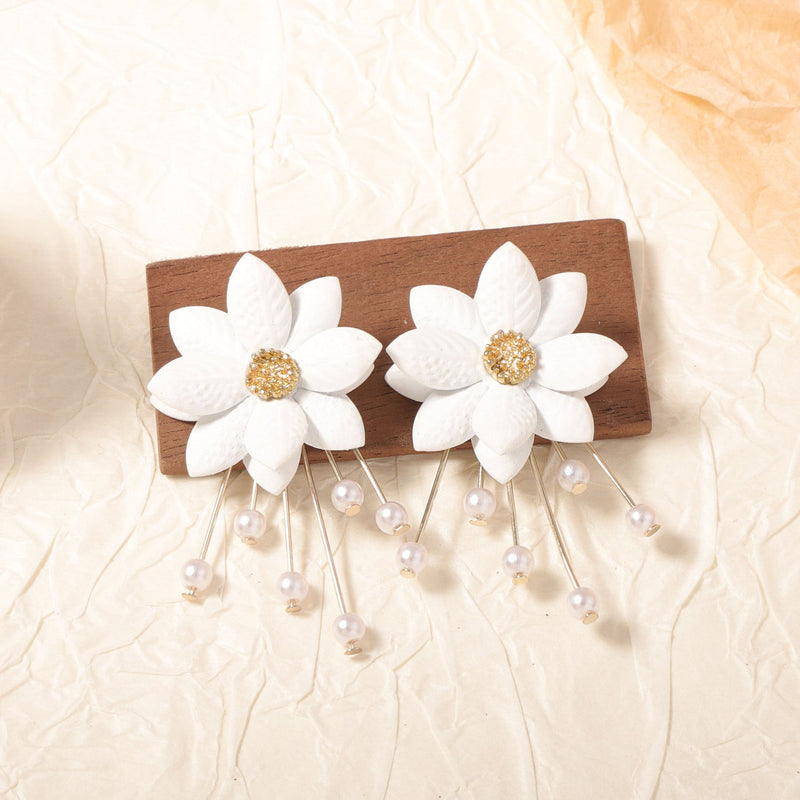 Stunning Pearl Earring for Daily Wear