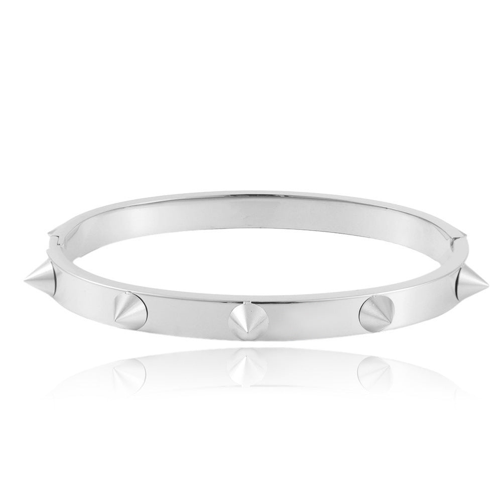 Romantic Bracelet for Special Moments