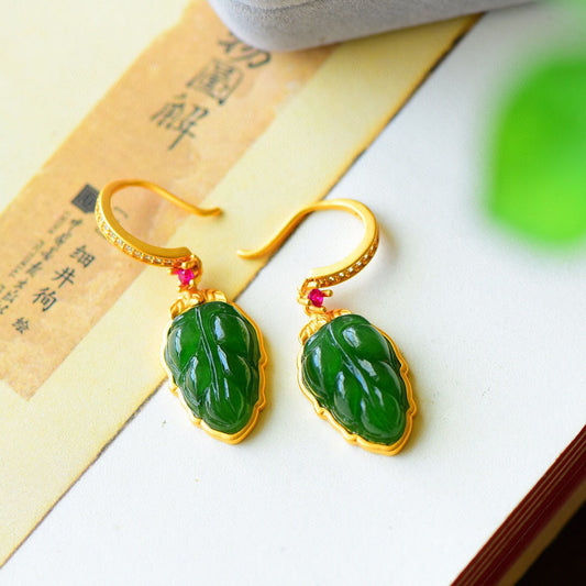 Romantic Gold Earring for Special Moments
