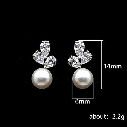 Classic Pearl Earring with Timeless Appeal