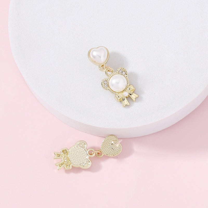 Classic Pearl Earring with Timeless Appeal