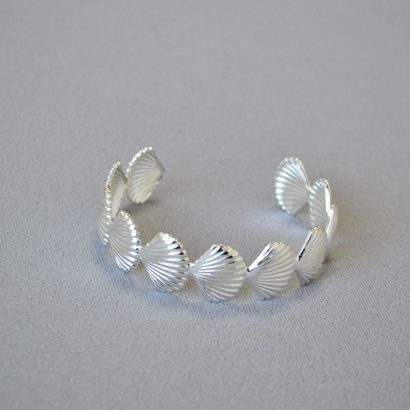 Delicate Artisan Gold Bracelet