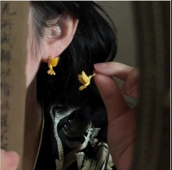 Classic Earring with Timeless Appeal