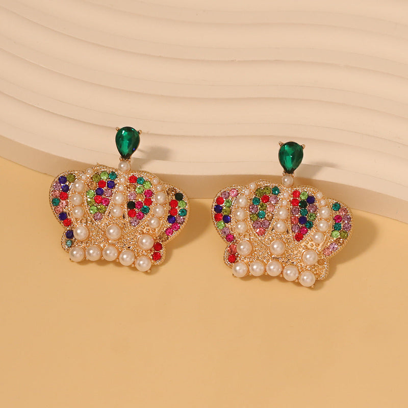 Charming Pearl Earring for Any Occasion