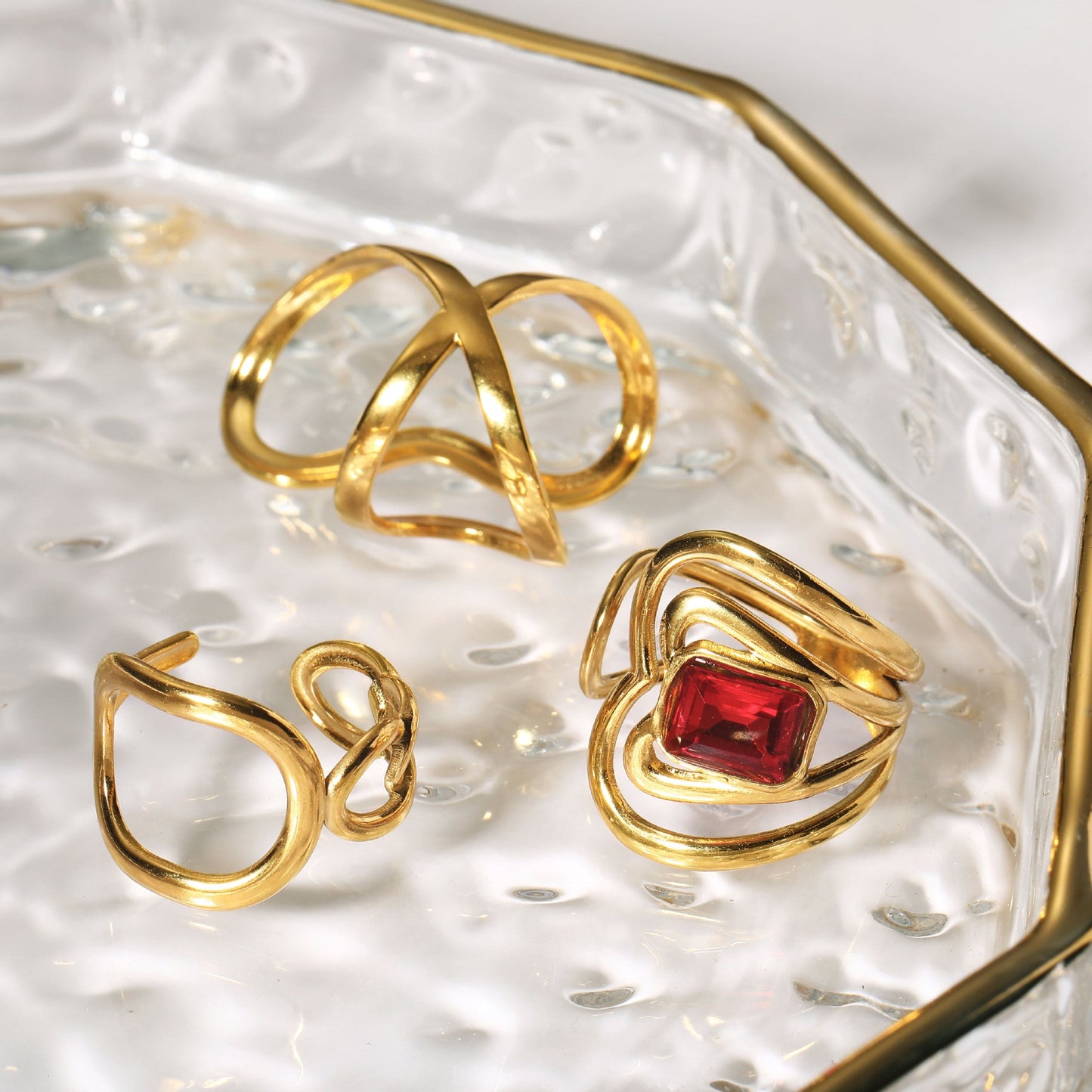 Stunning Gold Bracelet for Daily Wear