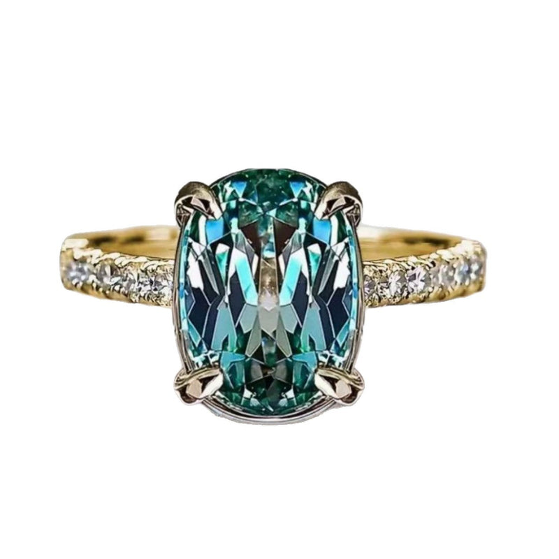 Classic Gold Ring with Timeless Appeal