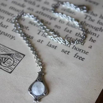 Stunning Necklace for Daily Wear