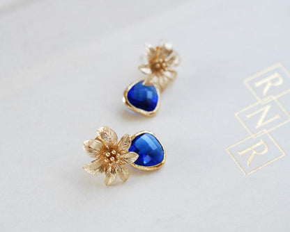 Charming Gold Earring for Any Occasion